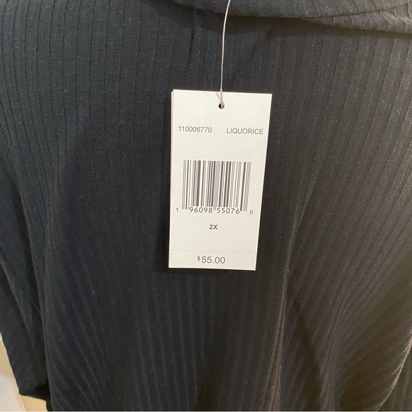 NWT PLUS‎ Juicy Couture Black Long Sleeve Tee with Yellow Trim - Picture 3 of 3